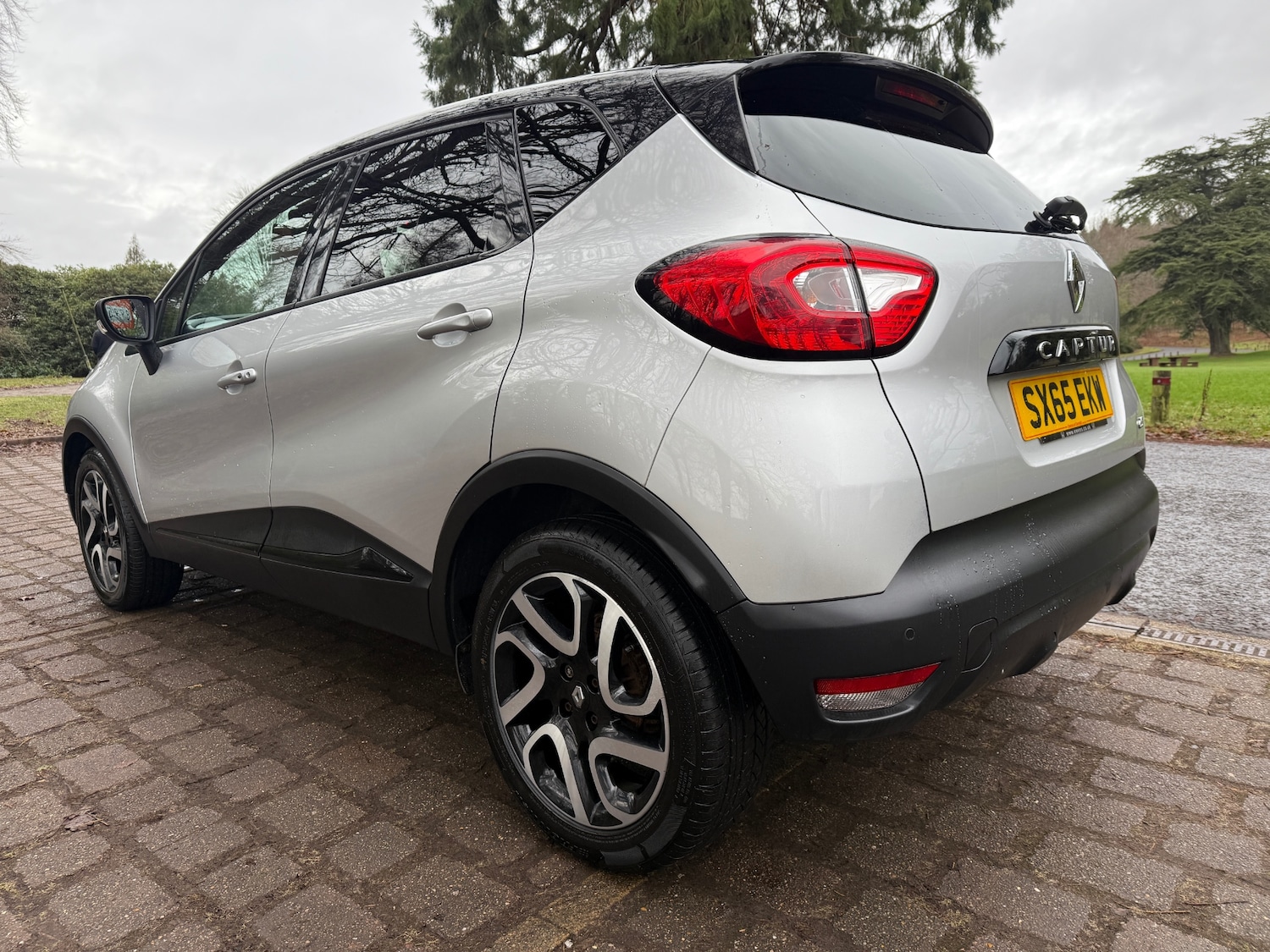 Used Renault Captur 2016 for sale - 77200786: Photo 4