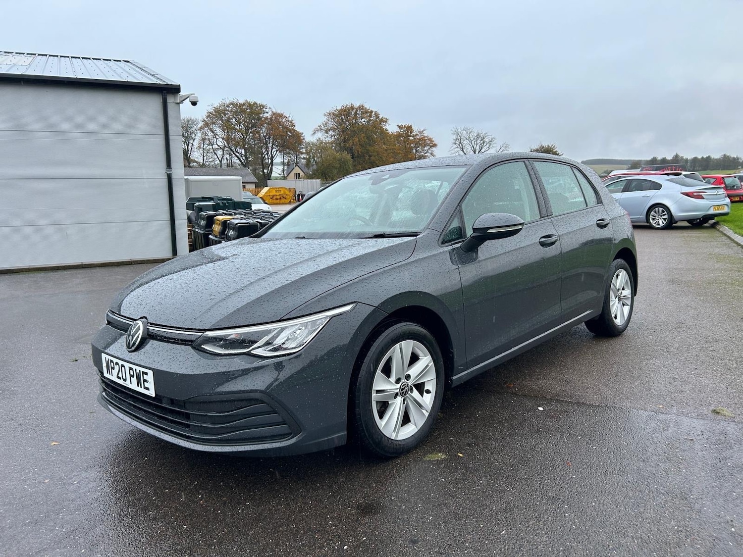 Used Volkswagen Golf 2020 for sale - 76401196: Photo 2