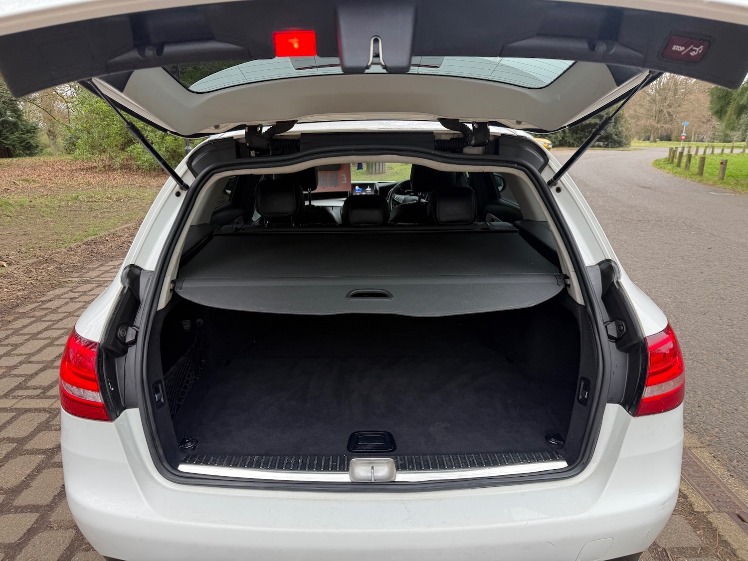 Used Mercedes-Benz C Class 2015 for sale - 77995385: Photo 15