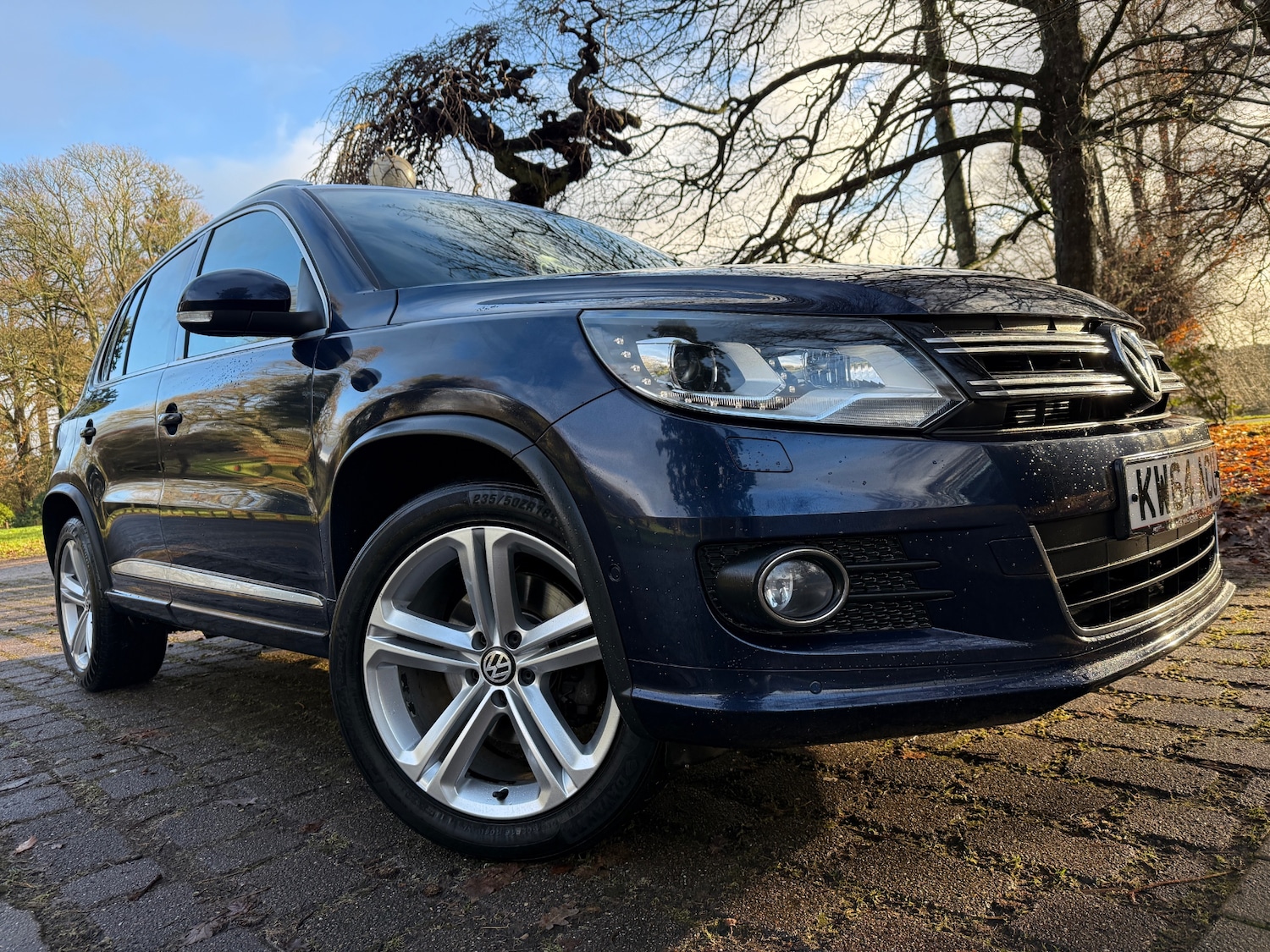 Used Volkswagen Tiguan 2015 for sale - 76859571: Photo 1