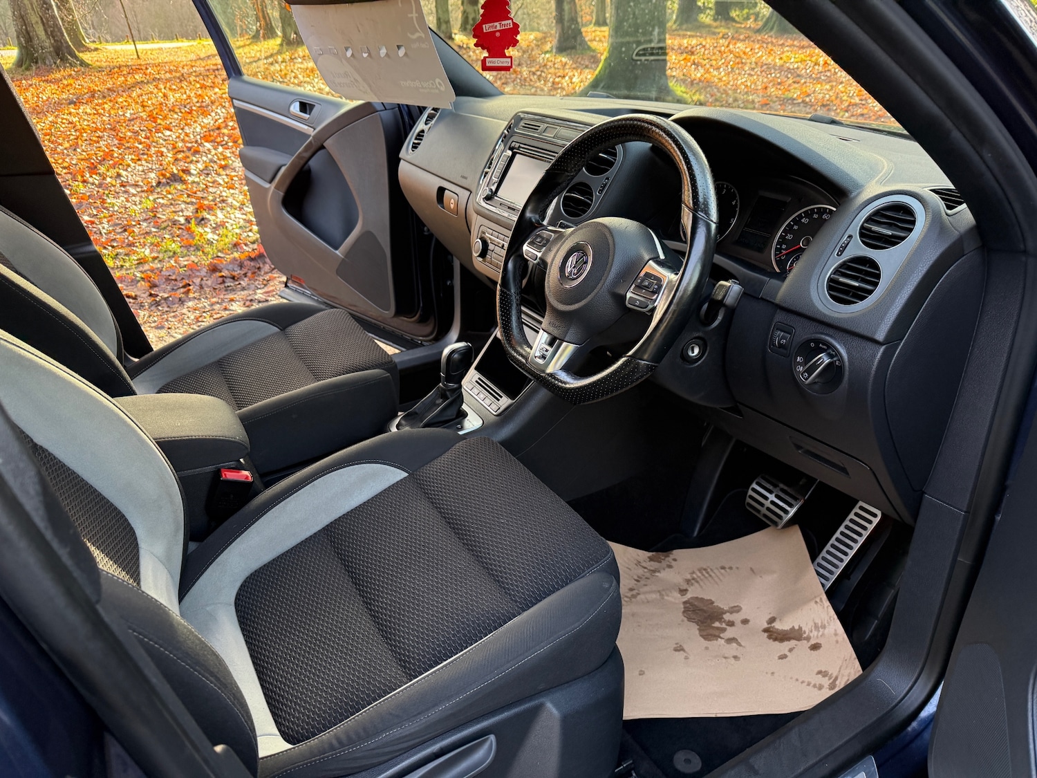 Used Volkswagen Tiguan 2015 for sale - 76859571: Photo 16