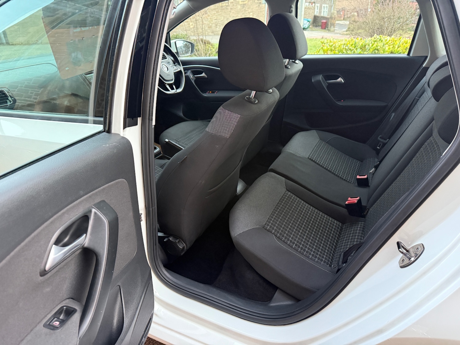 Used Volkswagen Polo 2016 for sale - 77558768: Photo 12