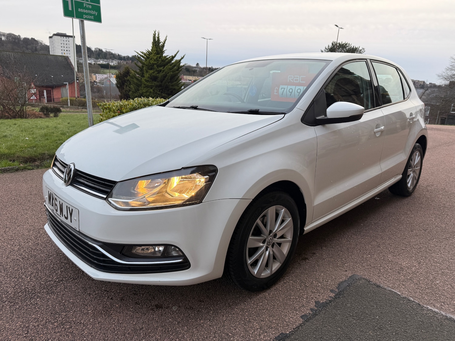 Used Volkswagen Polo 2016 for sale - 77558768: Photo 2