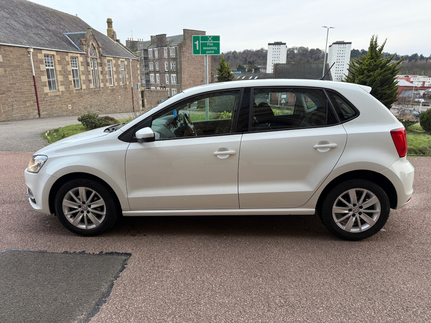 Used Volkswagen Polo 2016 for sale - 77558768: Photo 6