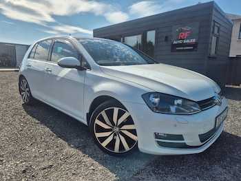 Used Volkswagen Golf 2017 for sale - 79256762: Photo