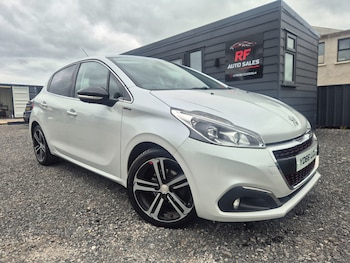 Used Peugeot 208 2016 for sale - 79509991: Photo