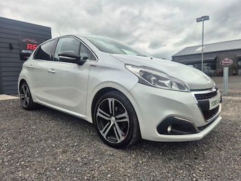 Used Peugeot 208 2016 for sale - 79509991: Photo