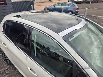 Used Peugeot 208 2016 for sale - 79509991: Photo
