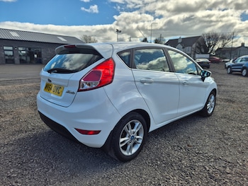 Used Ford Fiesta 2015 for sale - 79510149: Photo
