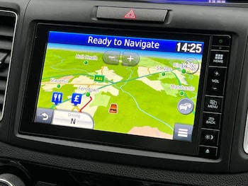 Used Honda CR-V 2017 for sale - 76953916: Photo