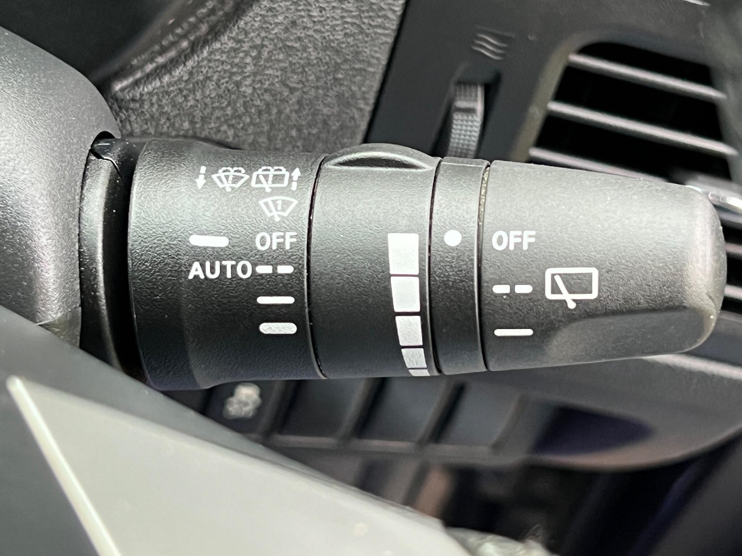 Used Nissan X-Trail 2013 for sale - 76953926: Photo 32