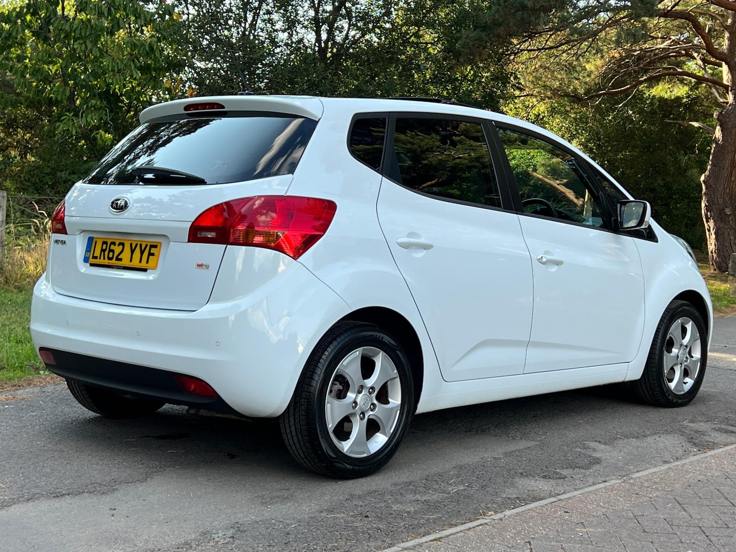 Used Kia Venga 2012 for sale - 76953920: Photo 18