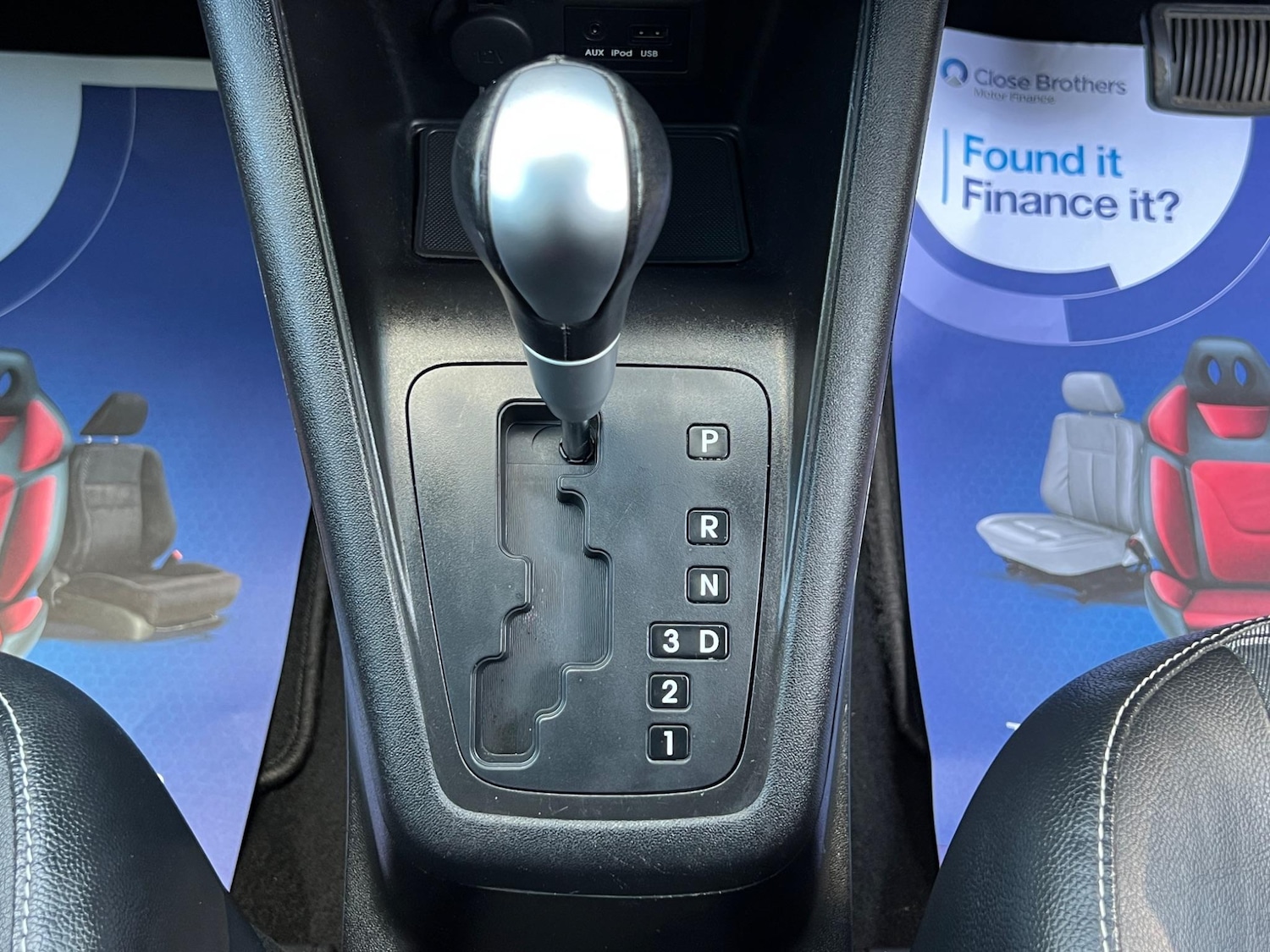 Used Kia Venga 2012 for sale - 76953920: Photo 32