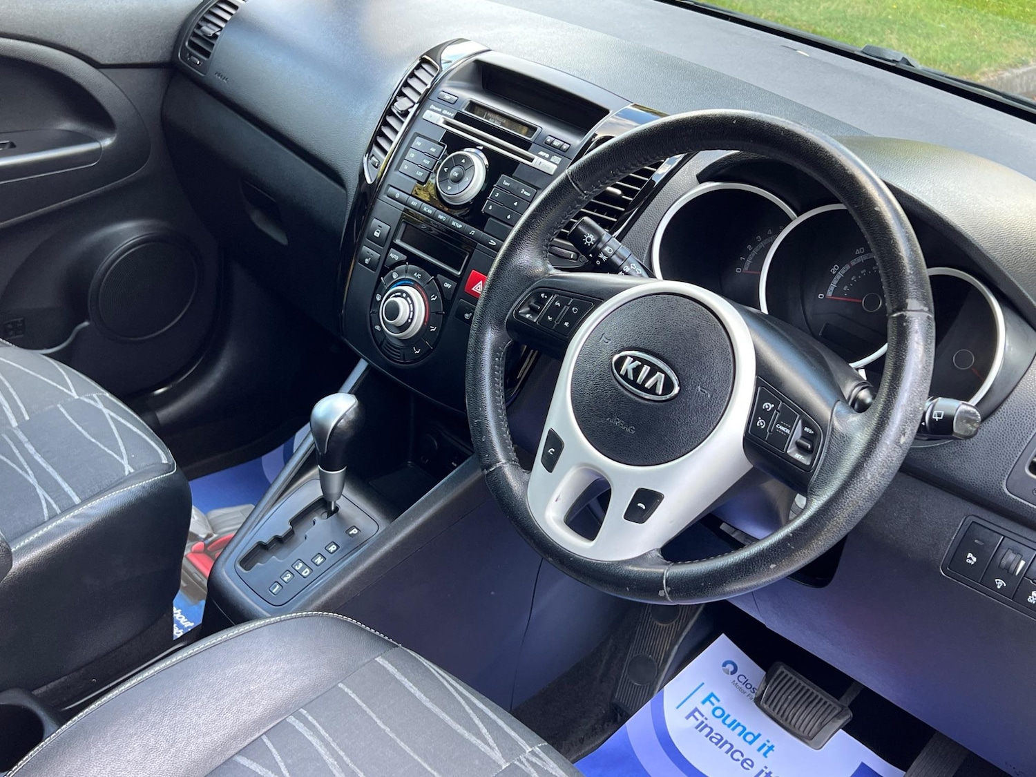 Used Kia Venga 2012 for sale - 76953920: Photo 38