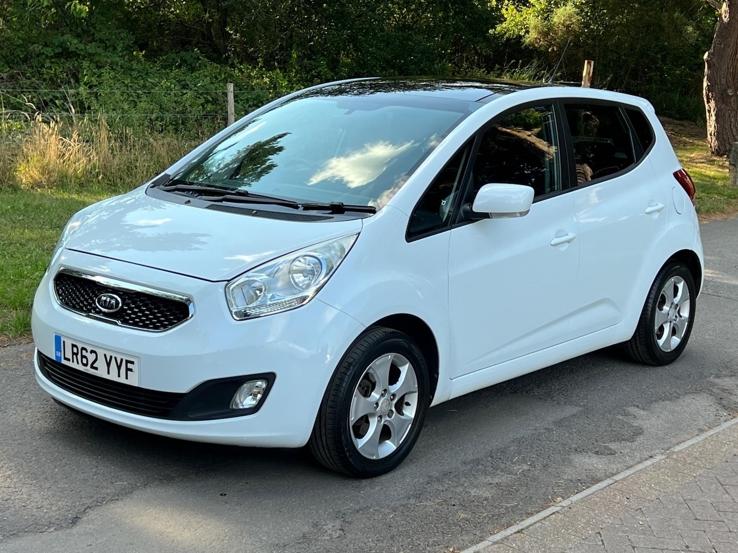 Used Kia Venga 2012 for sale - 76953920: Photo 53