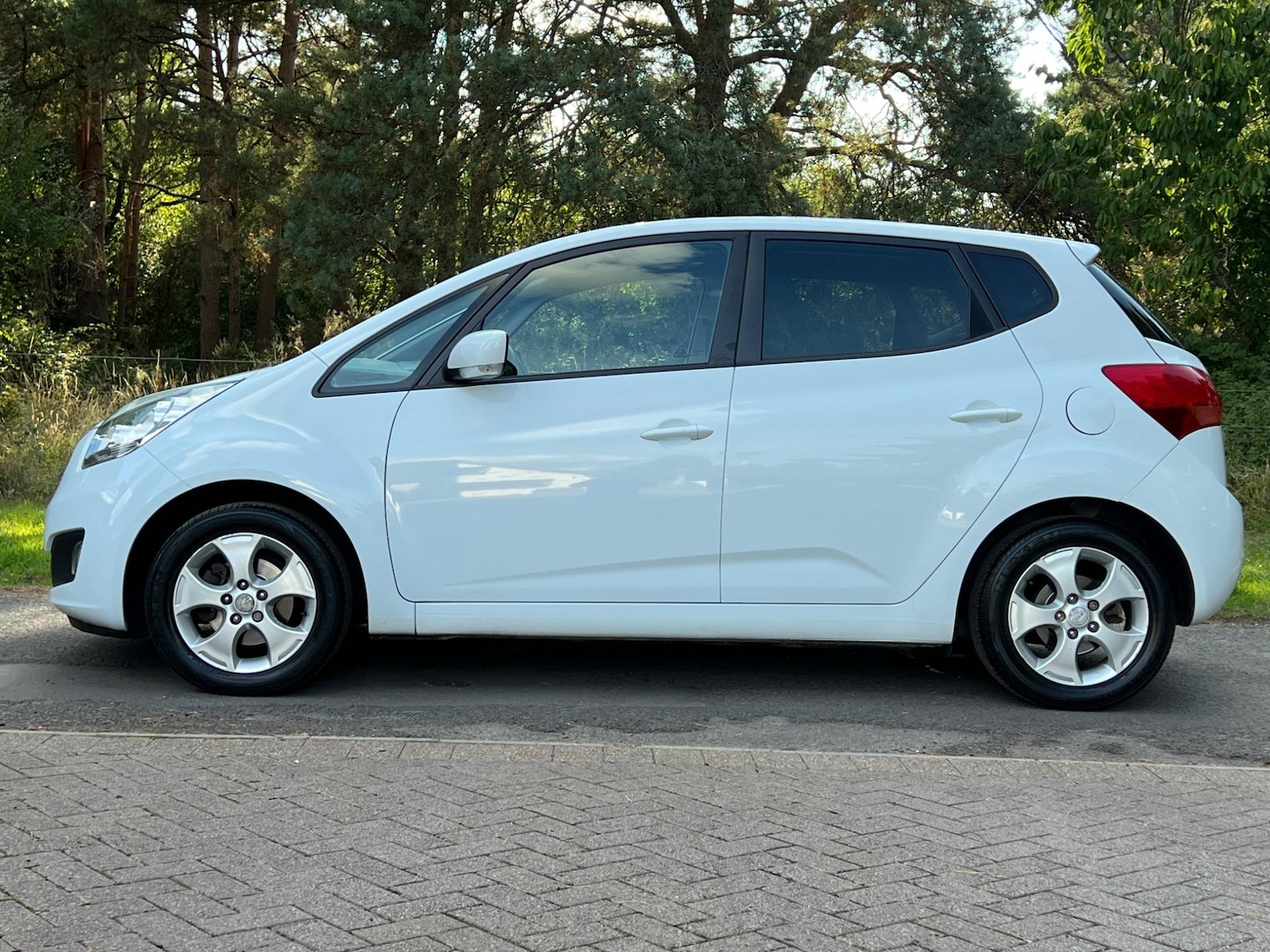 Used Kia Venga 2012 for sale - 76953920: Photo 55