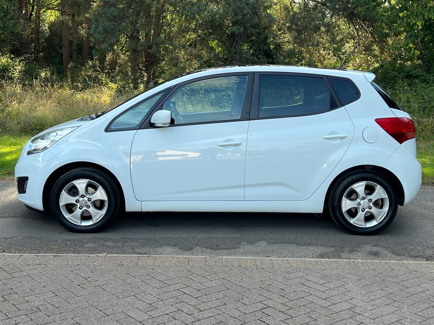 Used Kia Venga 2012 for sale - 76953920: Photo 56