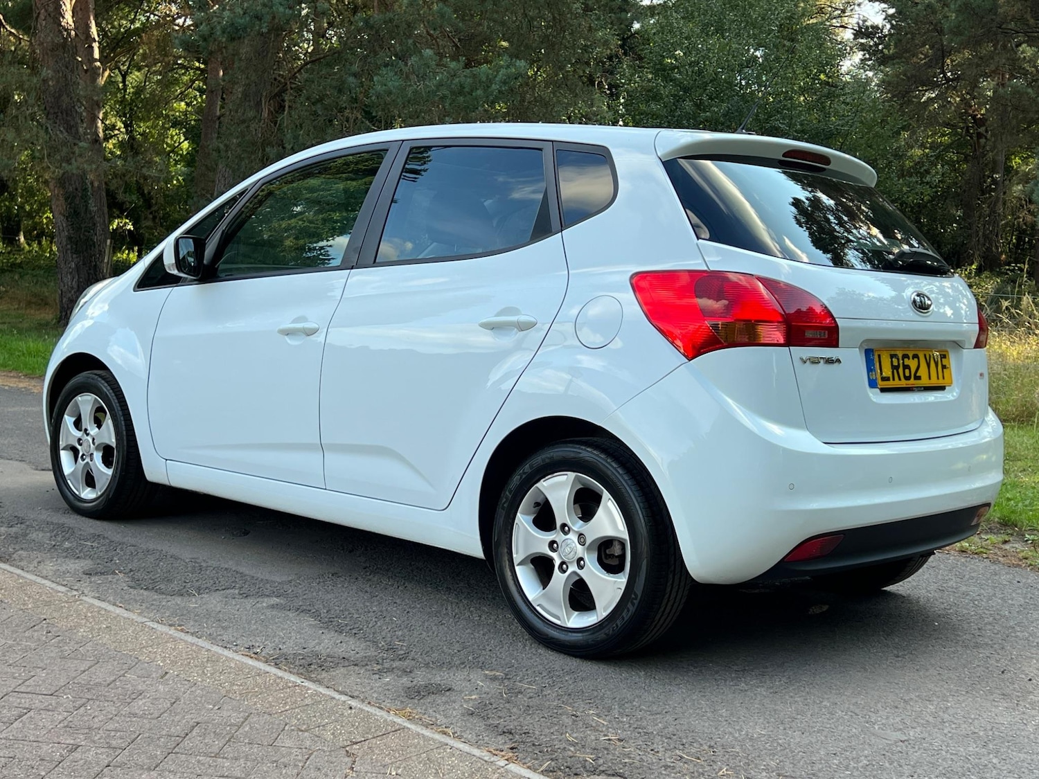 Used Kia Venga 2012 for sale - 76953920: Photo 57