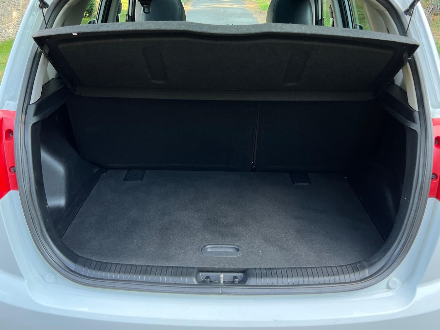 Used Kia Venga 2012 for sale - 76953920: Photo 60