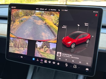 Used Tesla Model Y 2022 for sale - 79181461: Photo