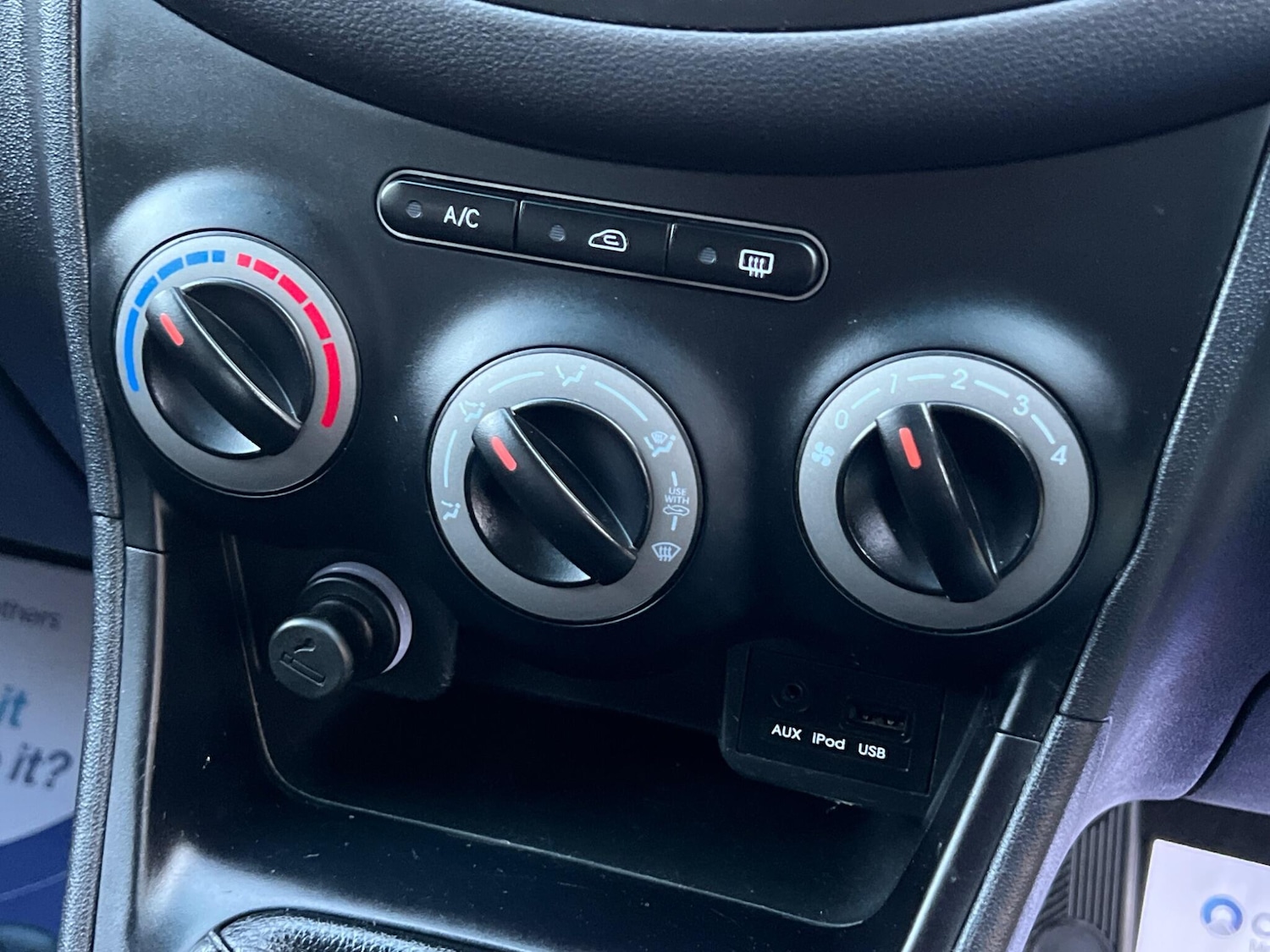 Used Hyundai i10 2014 for sale - 77768678: Photo 21