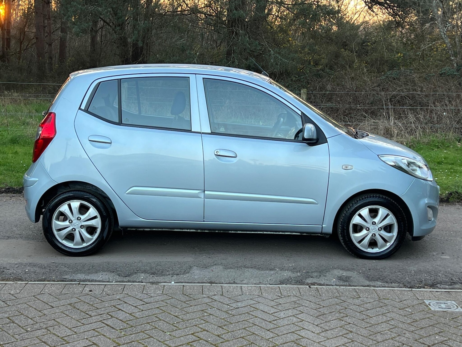 Used Hyundai i10 2014 for sale - 77768678: Photo 6