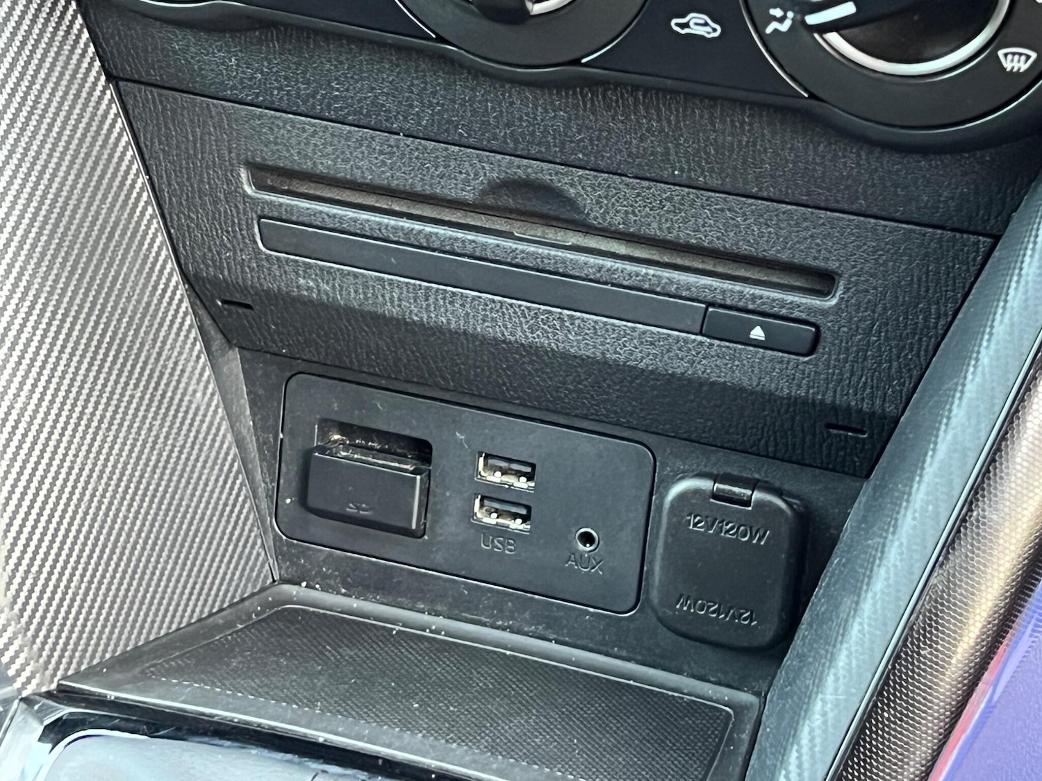 Used Mazda Mazda2 2015 for sale - 78204817: Photo 26