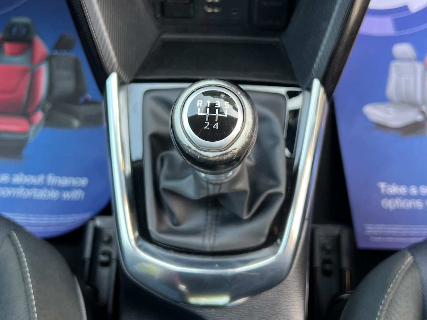 Used Mazda Mazda2 2015 for sale - 78204817: Photo 31