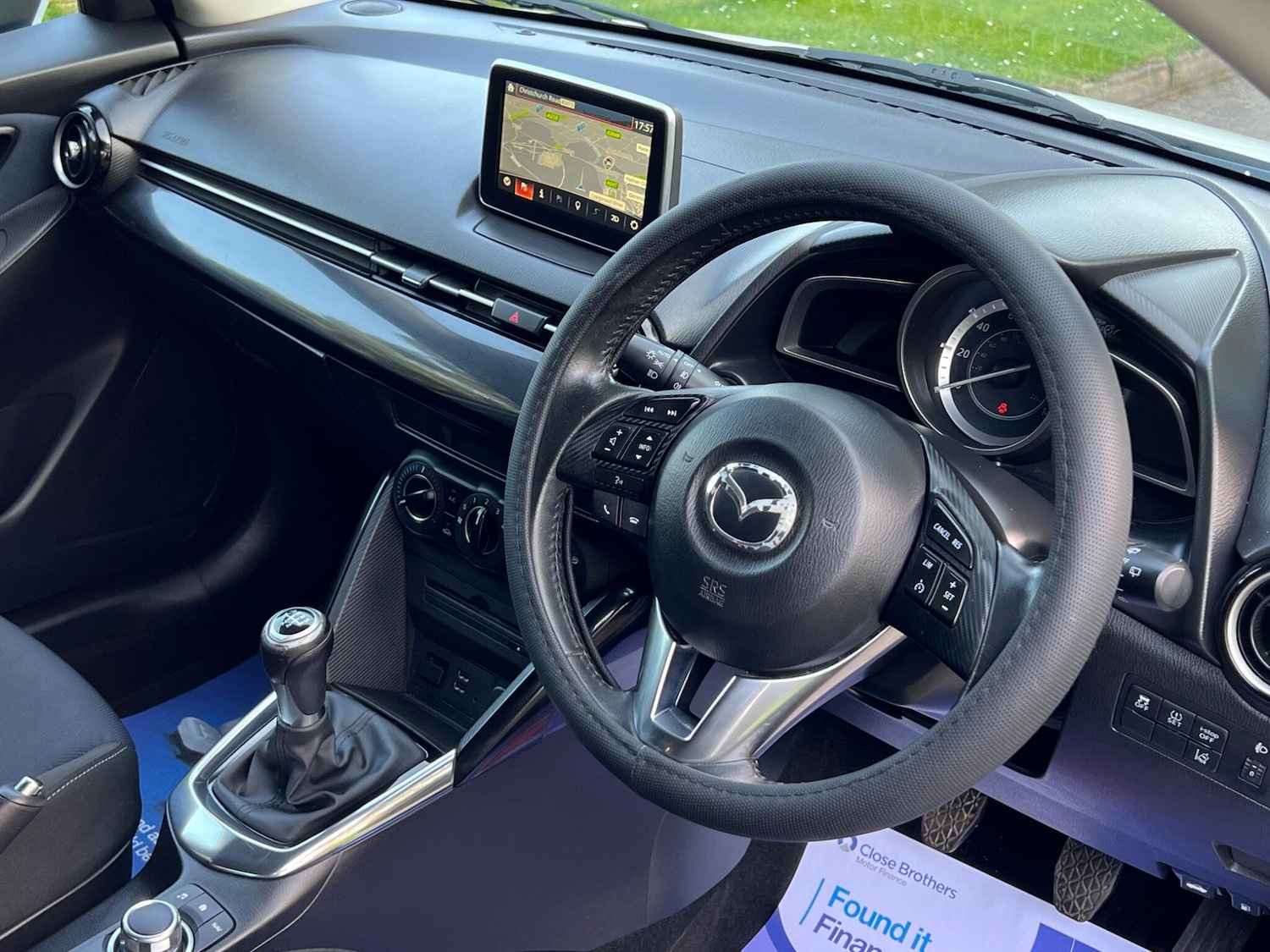 Used Mazda Mazda2 2015 for sale - 78204817: Photo 40