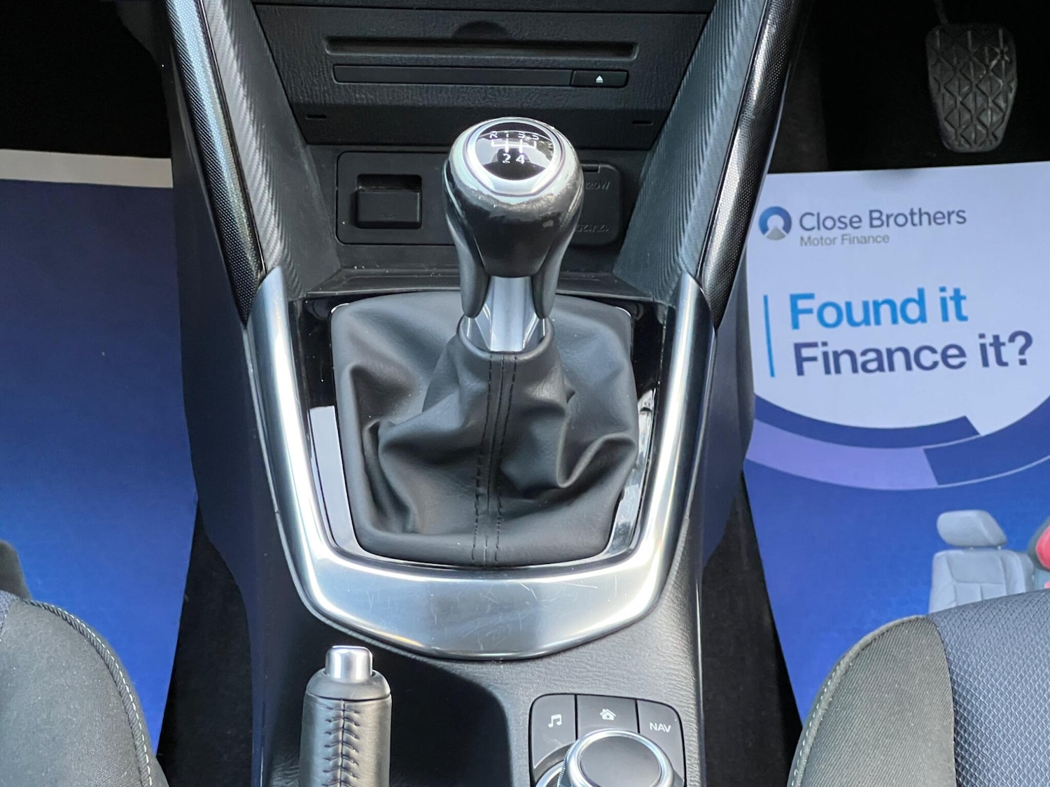 Used Mazda Mazda2 2015 for sale - 78204817: Photo 43