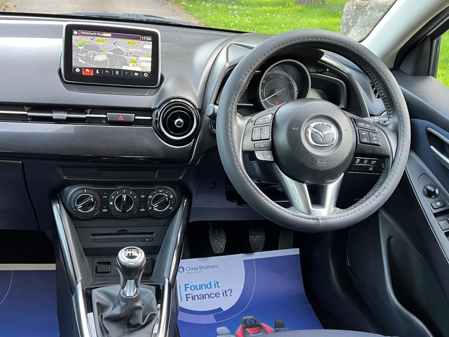 Used Mazda Mazda2 2015 for sale - 78204817: Photo 46