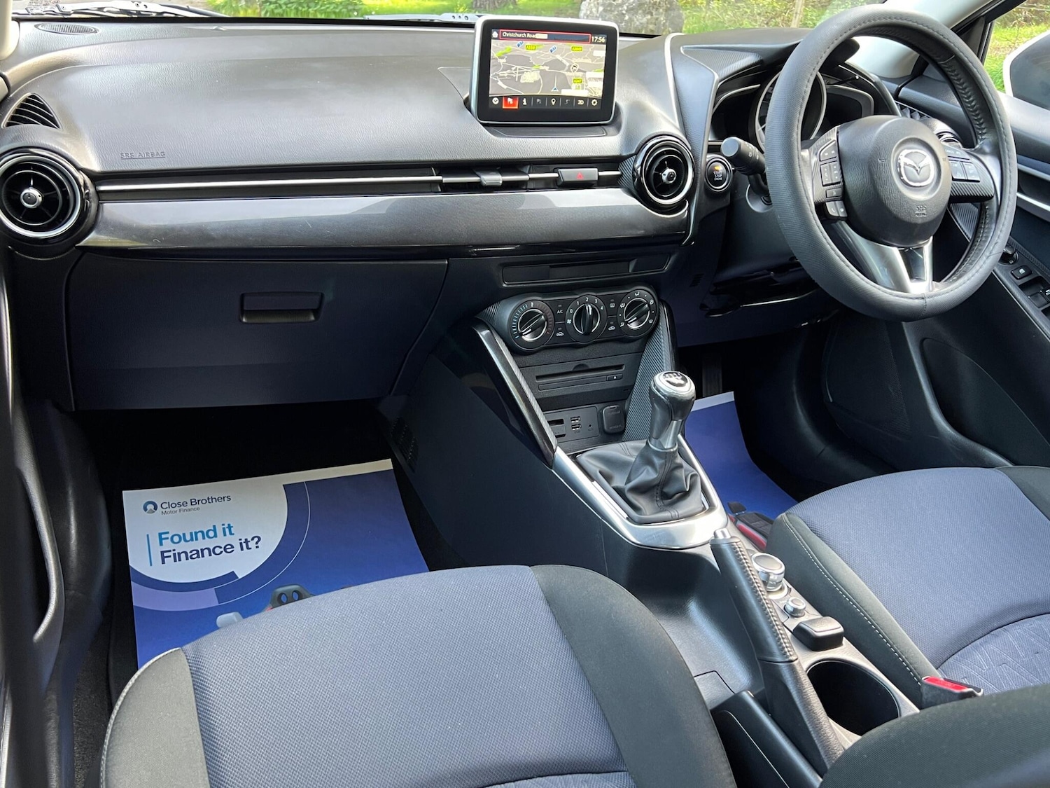 Used Mazda Mazda2 2015 for sale - 78204817: Photo 48