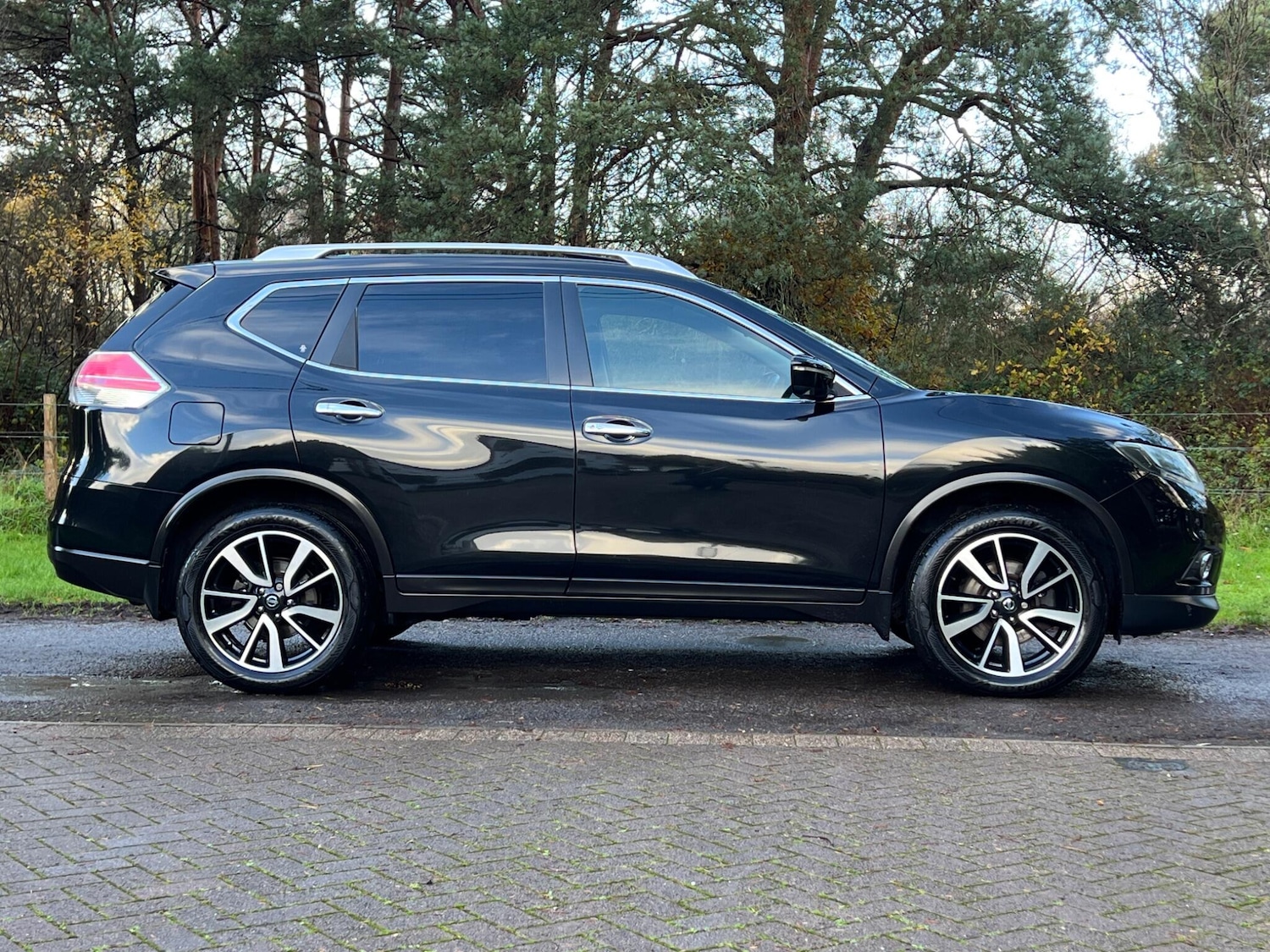 Used Nissan X-Trail 2016 for sale - 76953942: Photo 21