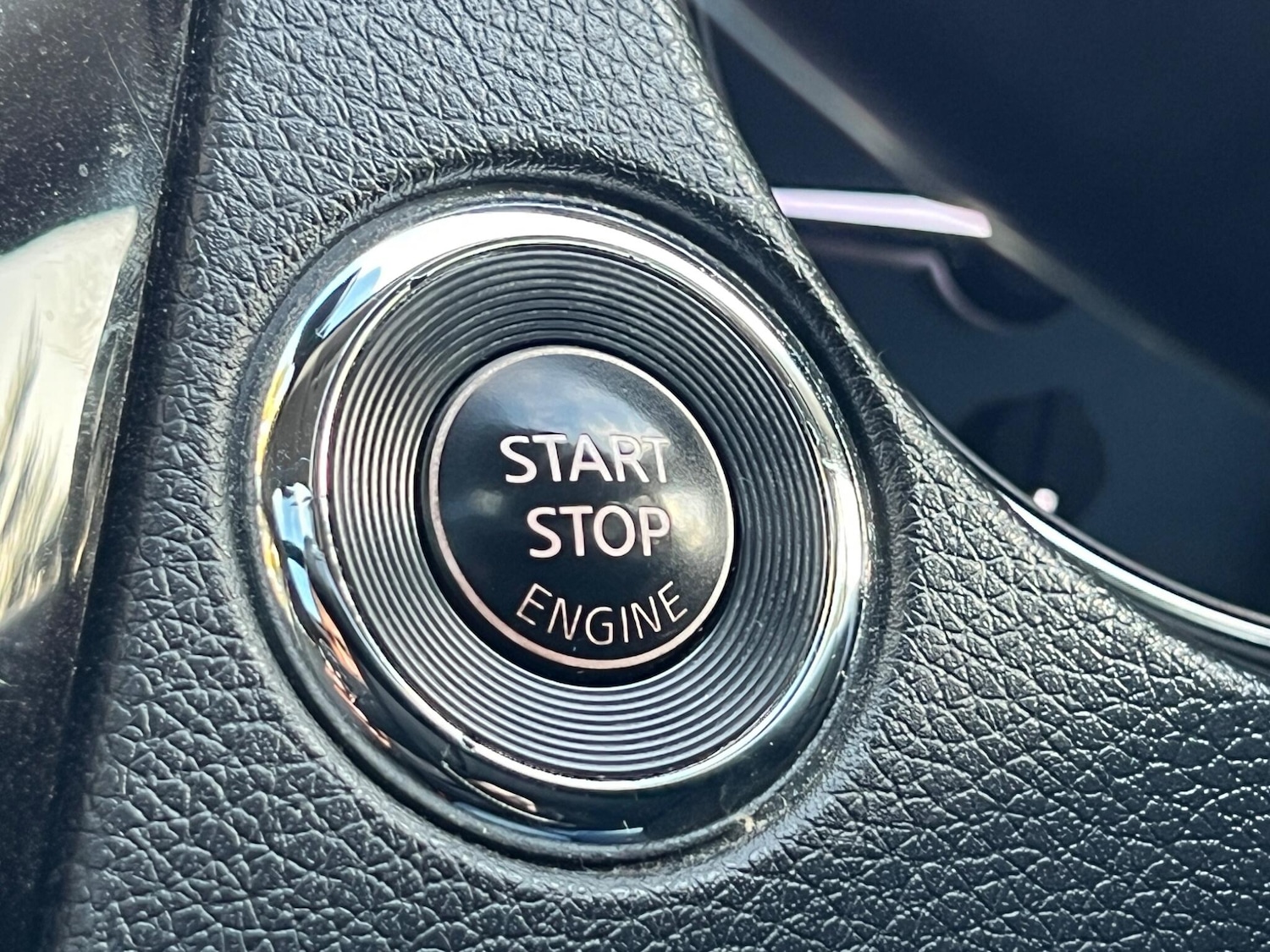 Used Nissan X-Trail 2016 for sale - 76953942: Photo 32