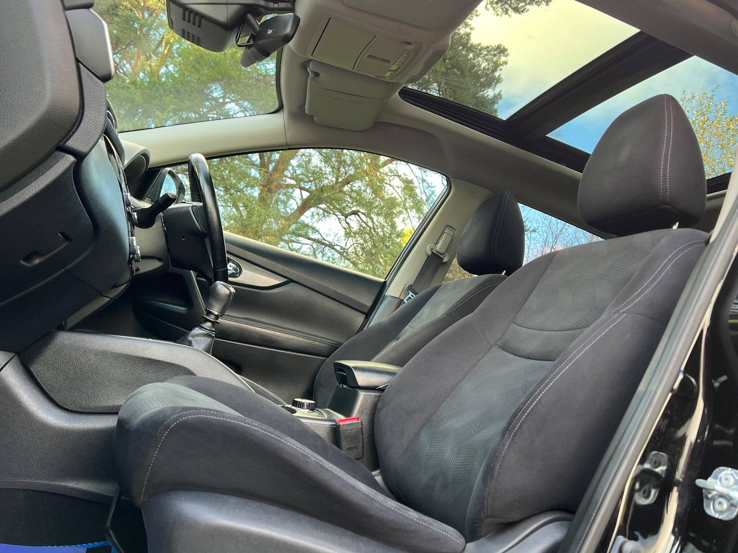 Used Nissan X-Trail 2016 for sale - 76953942: Photo 53