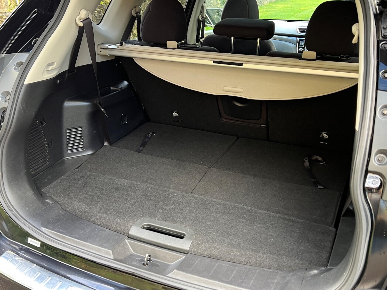 Used Nissan X-Trail 2016 for sale - 76953942: Photo 63