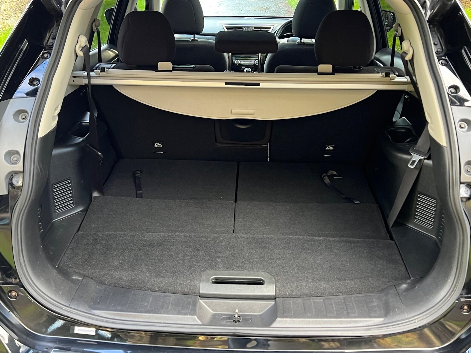 Used Nissan X-Trail 2016 for sale - 76953942: Photo 64