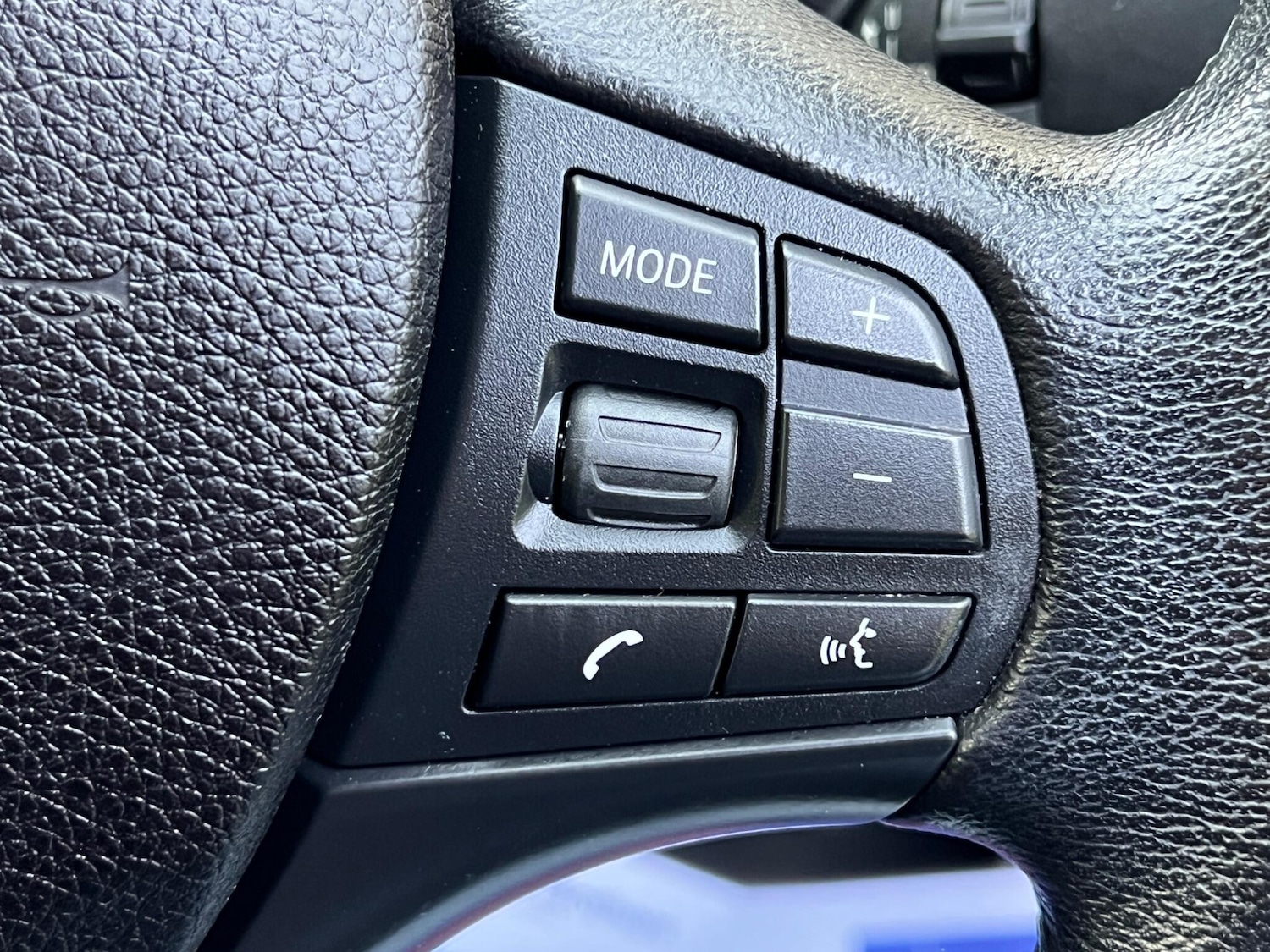 Used BMW 3 Series 2018 for sale - 76953903: Photo 33