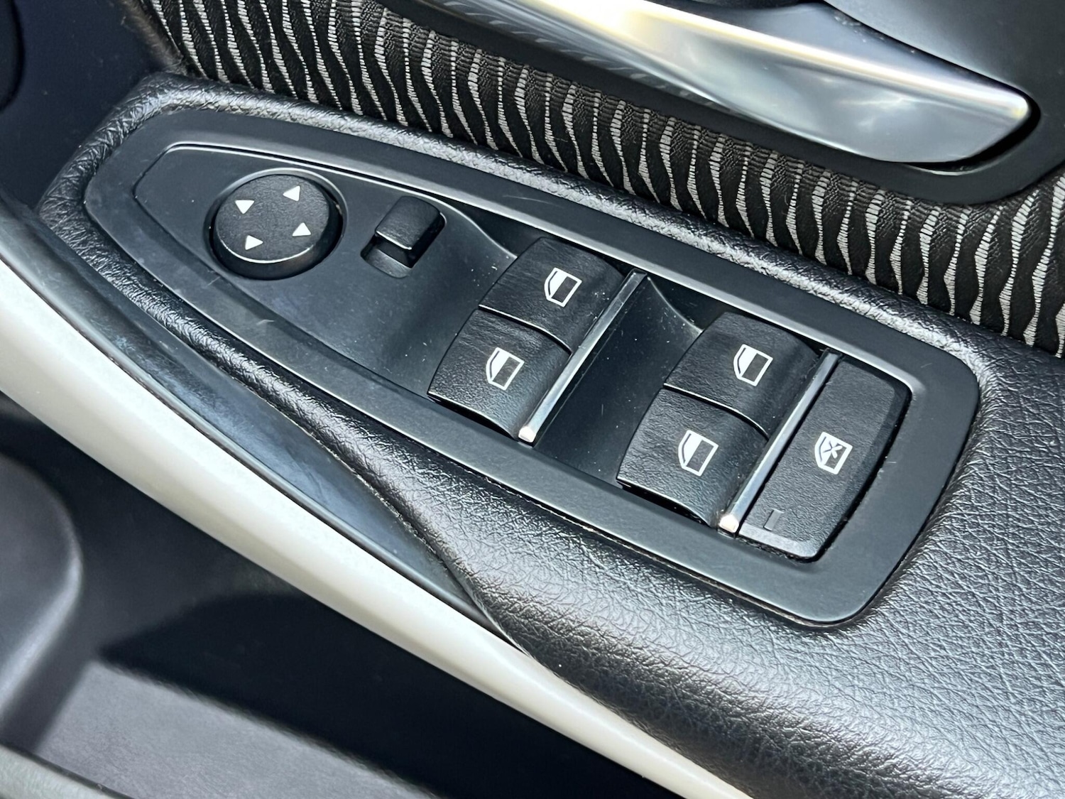 Used BMW 3 Series 2018 for sale - 76953903: Photo 35