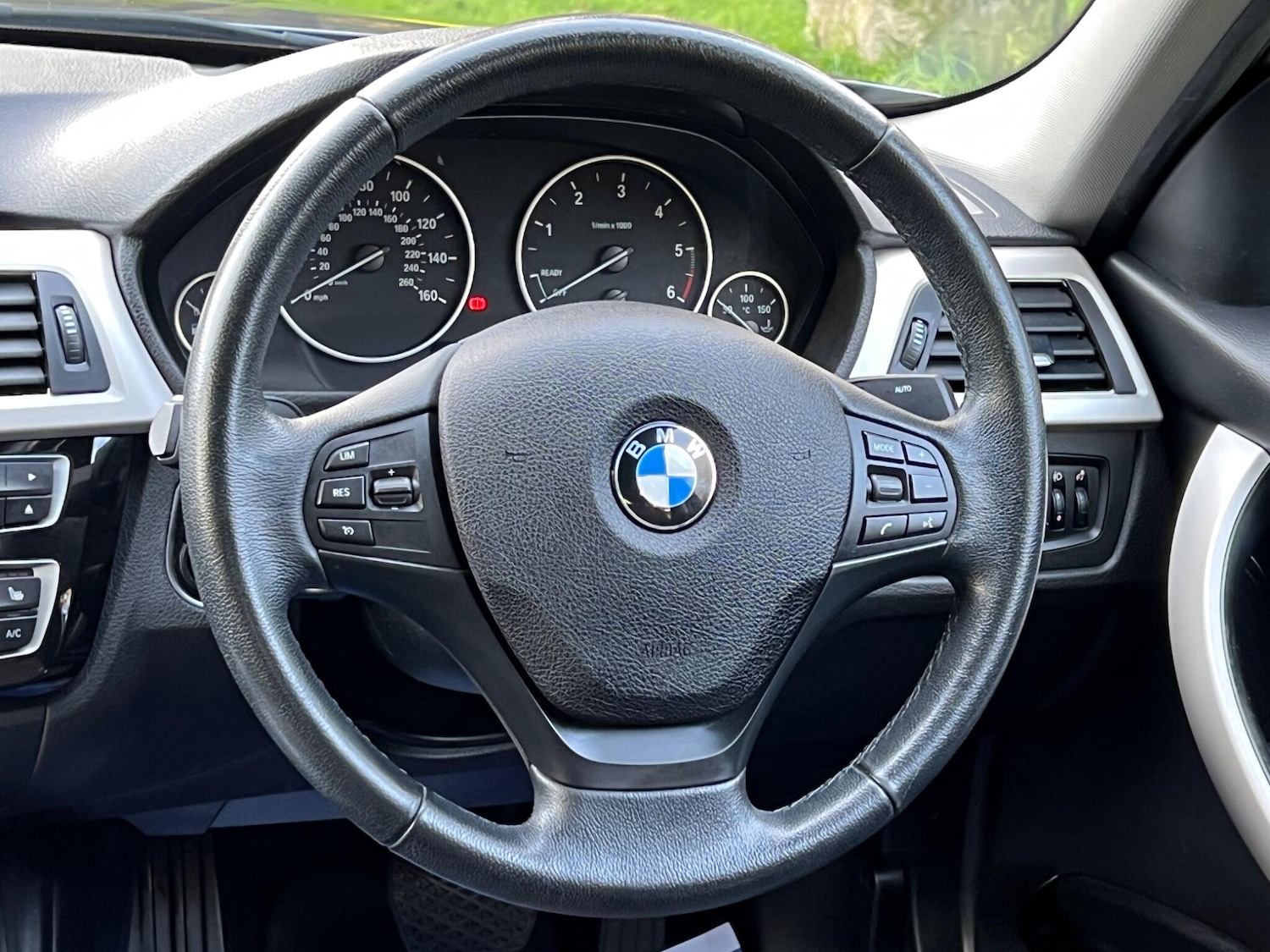 Used BMW 3 Series 2018 for sale - 76953903: Photo 40