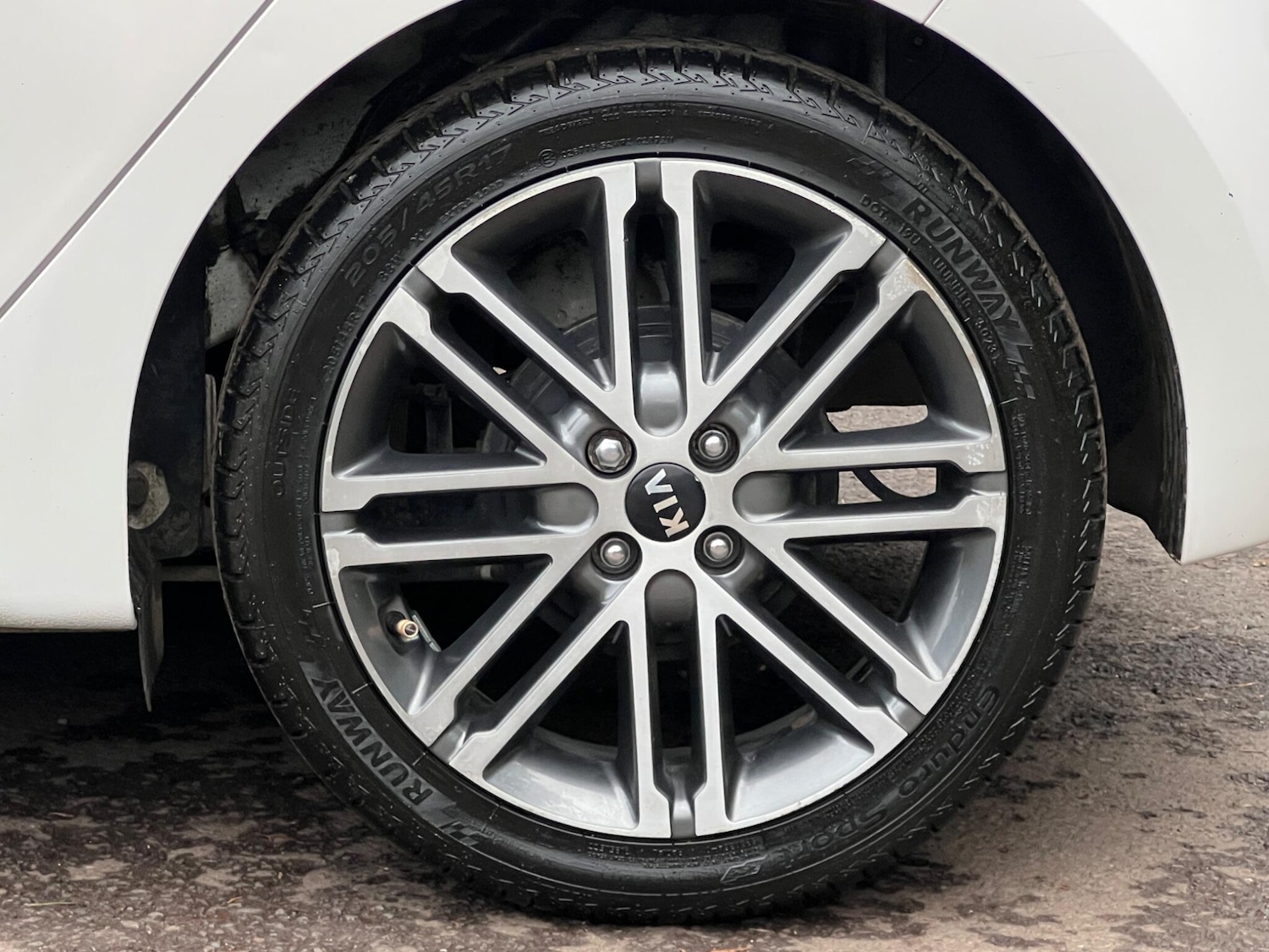 Used Kia Rio 2017 for sale - 76953928: Photo 8