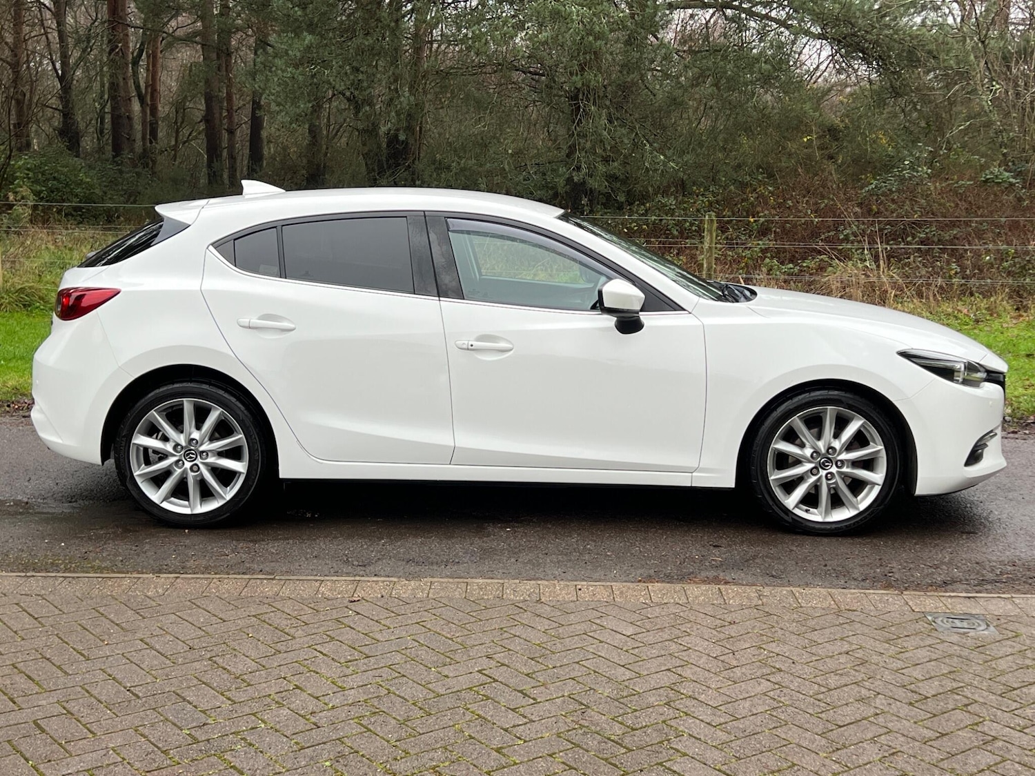 Used Mazda Mazda3 2016 for sale - 77253737: Photo 6