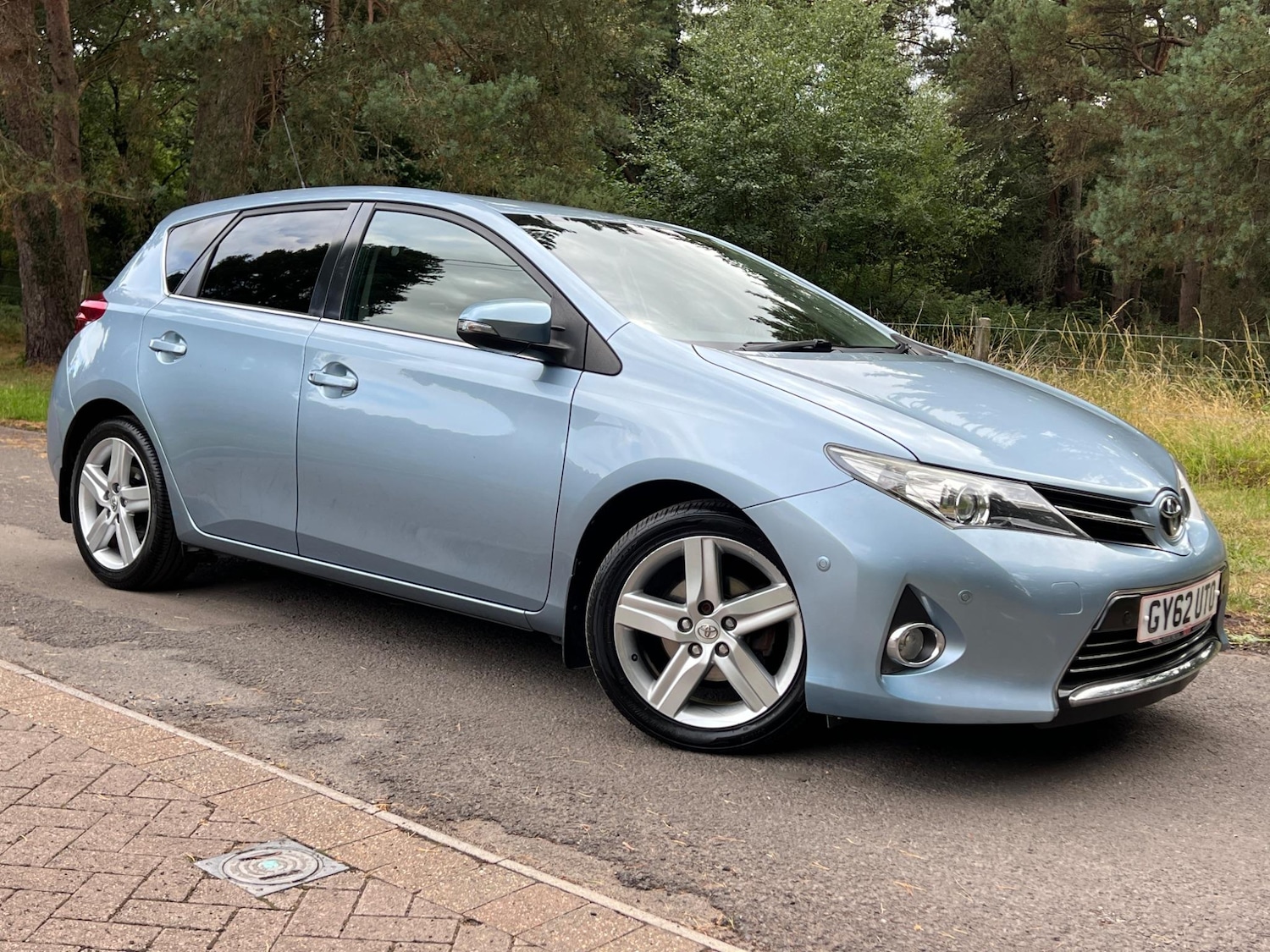 Used Toyota Auris 2013 for sale - 76952855: Photo 15