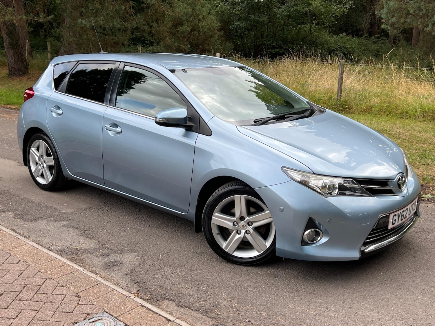 Used Toyota Auris 2013 for sale - 76952855: Photo 16