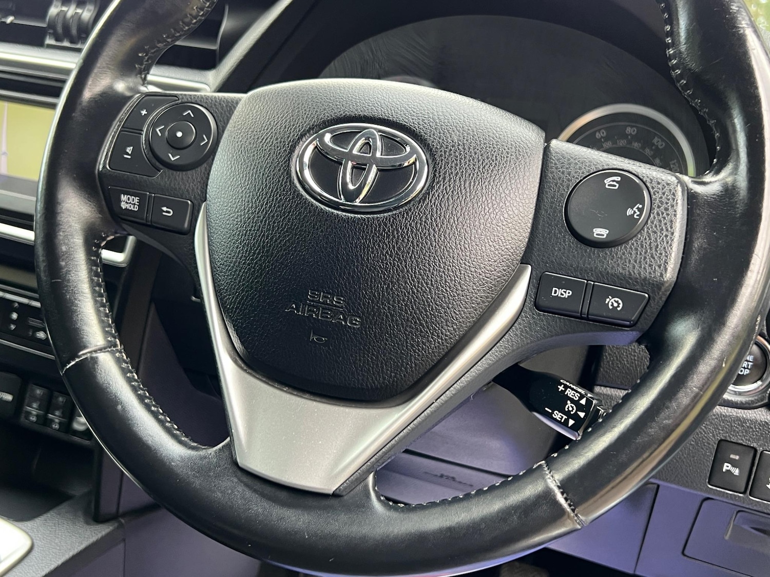 Used Toyota Auris 2013 for sale - 76952855: Photo 39