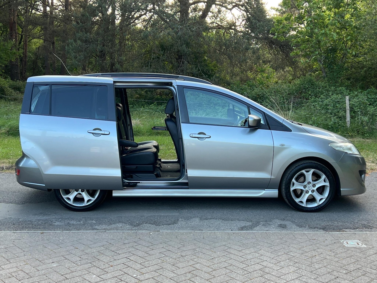 Used Mazda Mazda5 for sale - 77320367: Photo 17