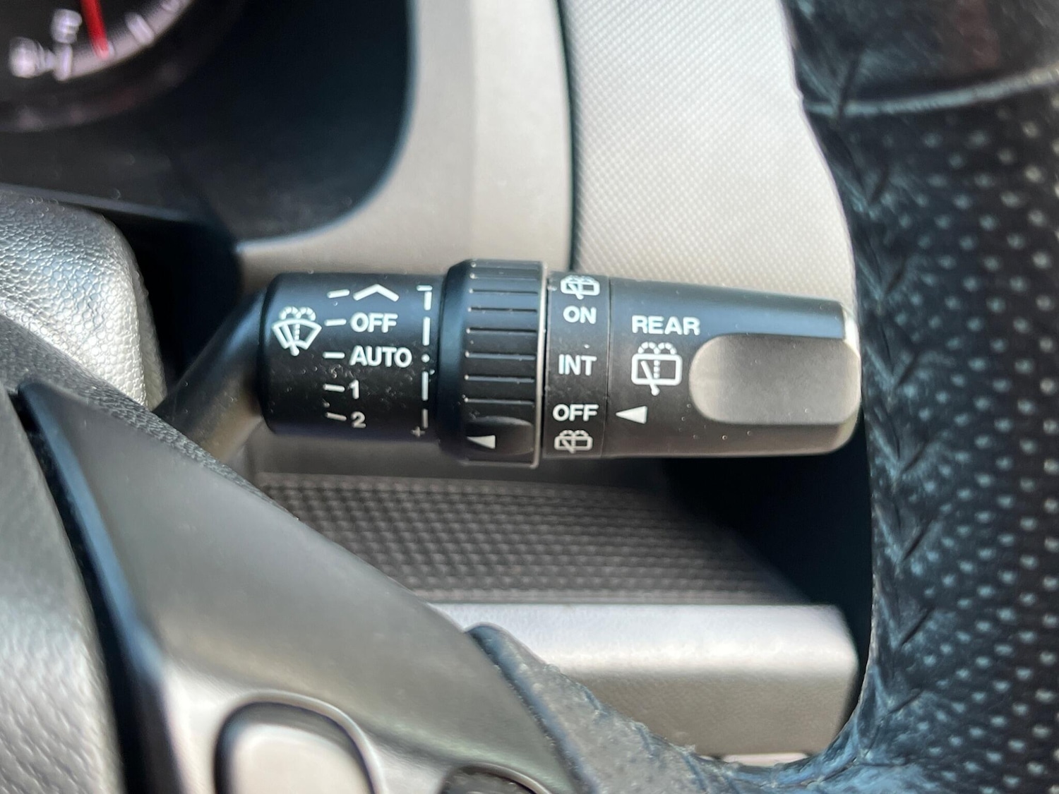 Used Mazda Mazda5 for sale - 77320367: Photo 30