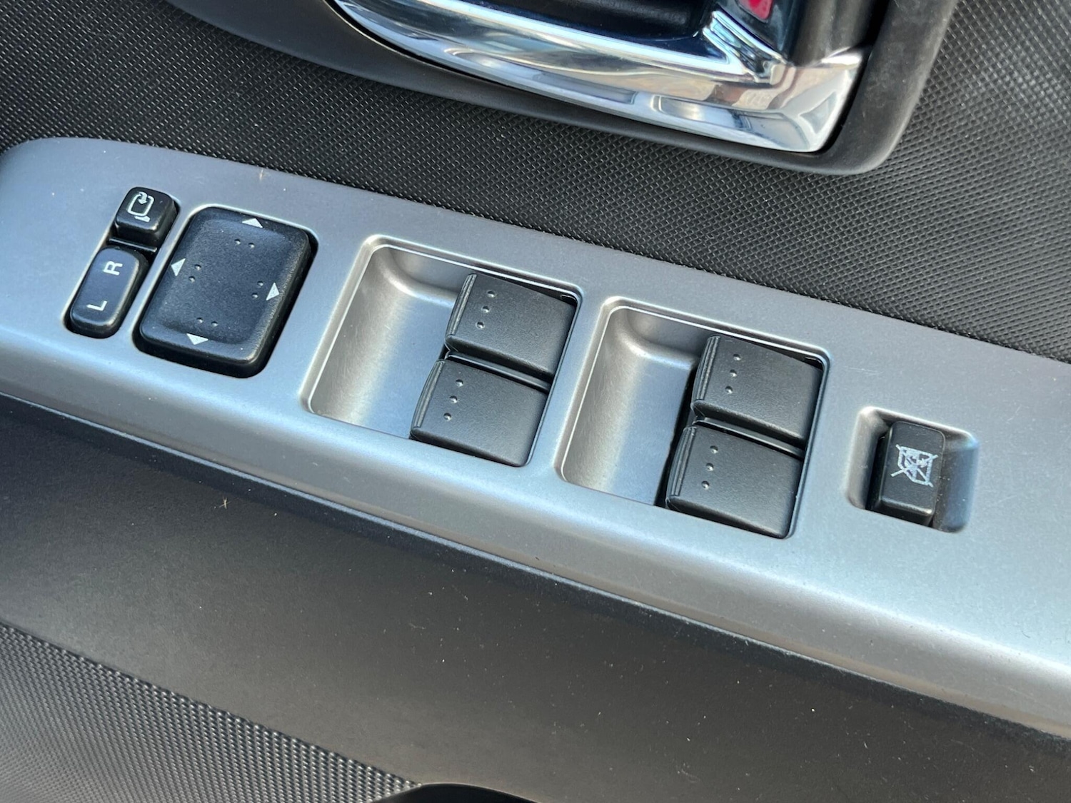 Used Mazda Mazda5 for sale - 77320367: Photo 33