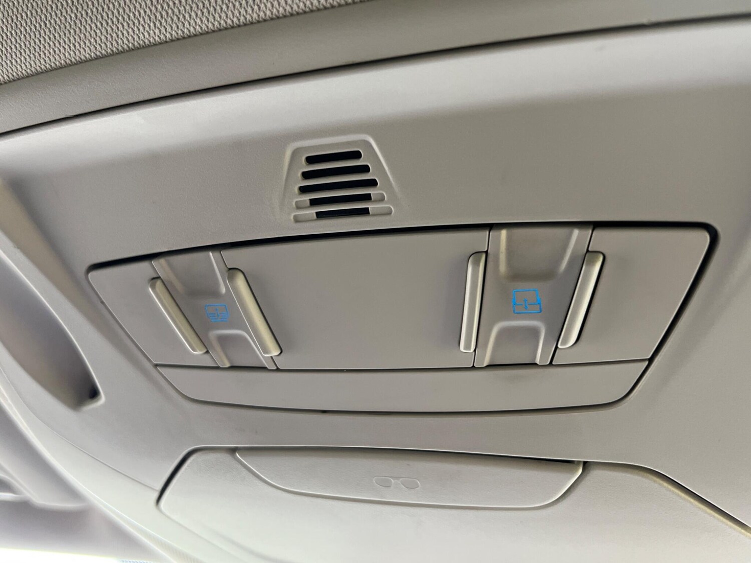 Used Ford Kuga 2014 for sale - 77427658: Photo 24