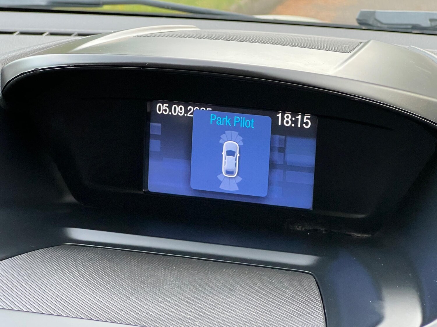 Used Ford Kuga 2014 for sale - 77427658: Photo 25